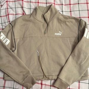 Women's Cropped Puma Sweatshirt | L